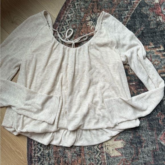Free People Tops - Free People round neck top